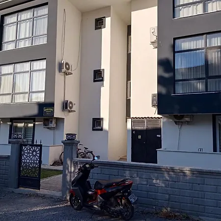 House & Hotel- Vacance , Ozguen Deniz Sitesi No 5 Апартаменты